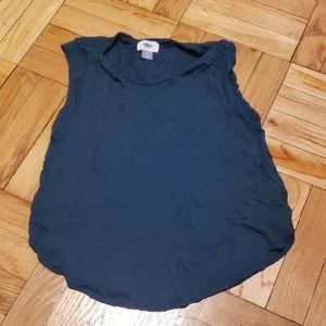 Sleeveless Shirt
